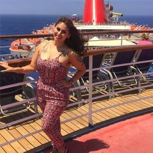 Meet your Posher, Unicorn